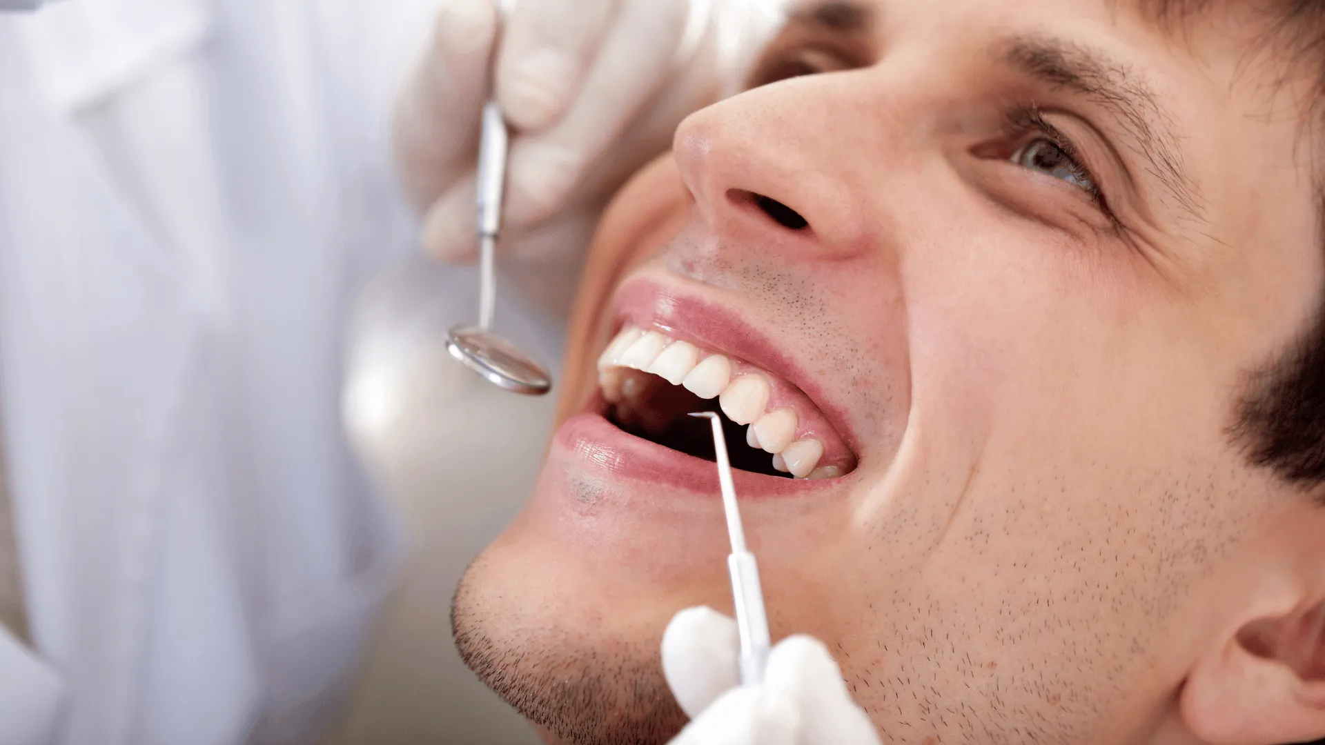 Dental clinic website: What every dental clinic website needs before it can win patients